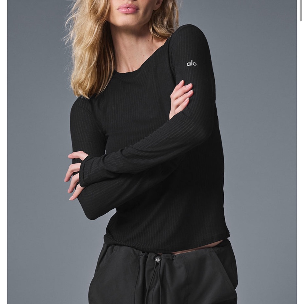 ALO Yoga Women's Semi-Sheer Black Long Sleeve Tee